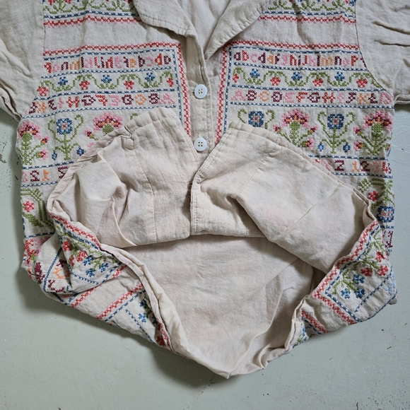 Cream and Red Floral Button Down Shirt with Short Sleeves - Picture 4 of 7